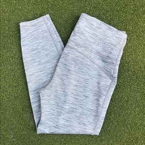 GAP Fit Heathered Grey Leggings